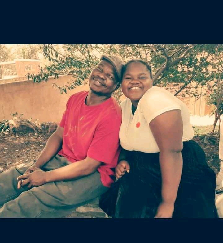 Mzikayise Makroti as Fistos with Sne Diep City