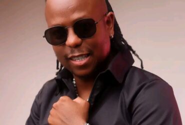 Image of Vee Mampeezy the musician and businessman