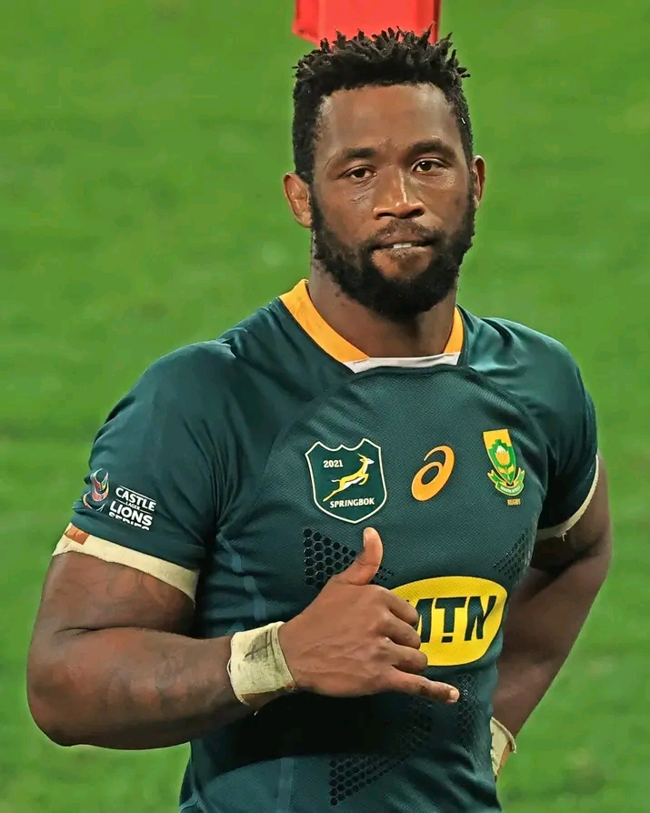 7 Celebrities who are raising Adopted Children.