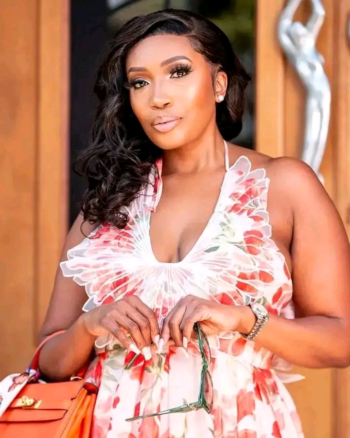 7 Celebrities who are raising Adopted Children.