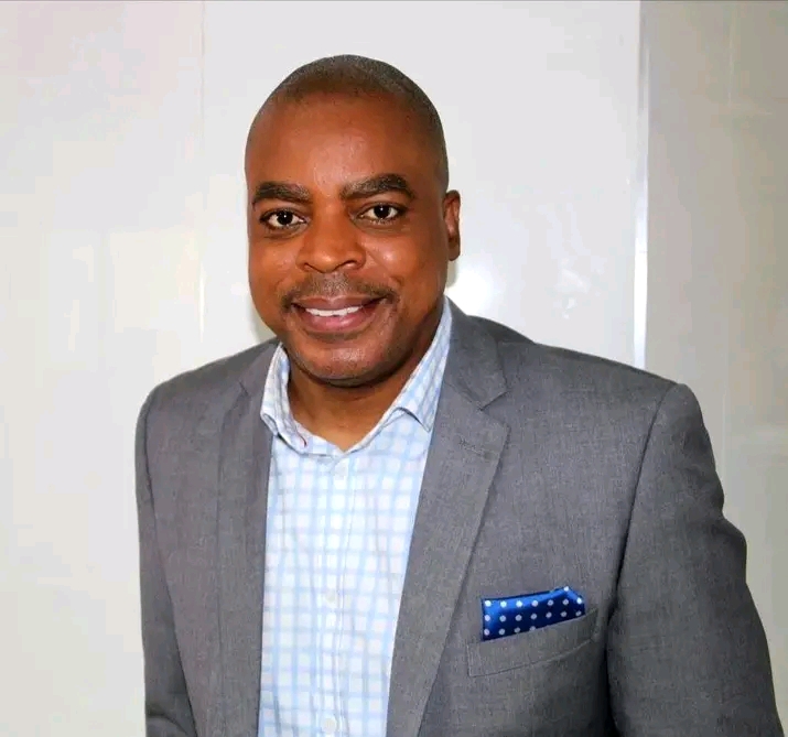 Lucas Kgaphola biography
