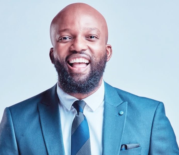 Clement Manyathela biography and age