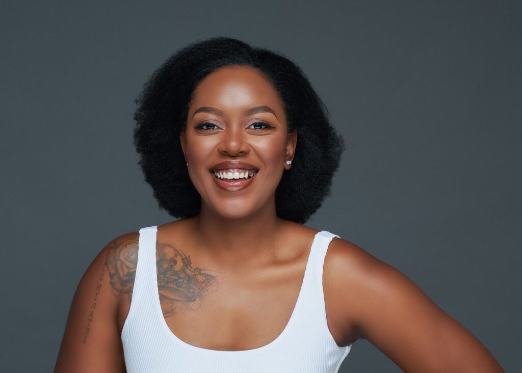 Luphiwo Mathunzi (professionally known as Mathunzi M or Thunzy Mac) ex wife of Loyiso Macdonald.